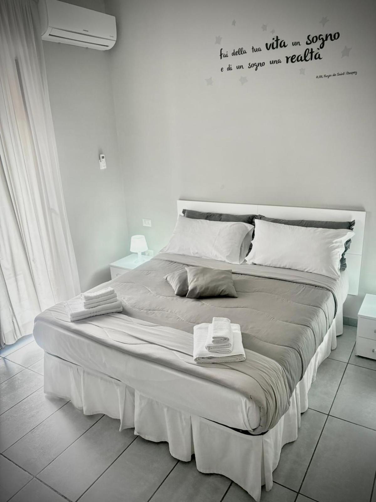 Rianna House B&B Napoli Exterior foto